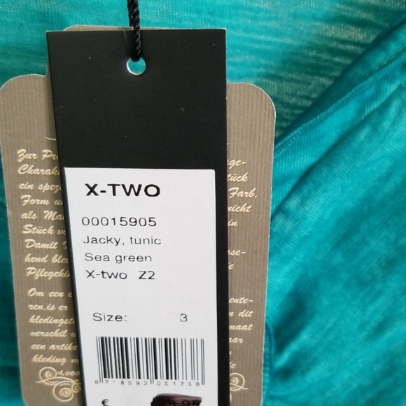 Top - Picture 5 of 7